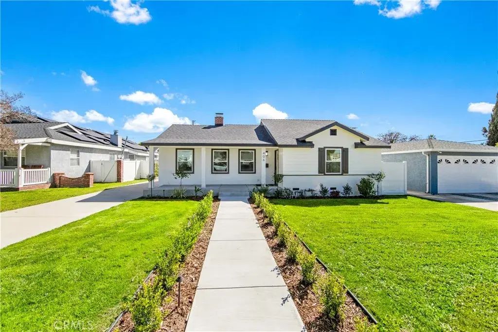 406 Eton, Burbank