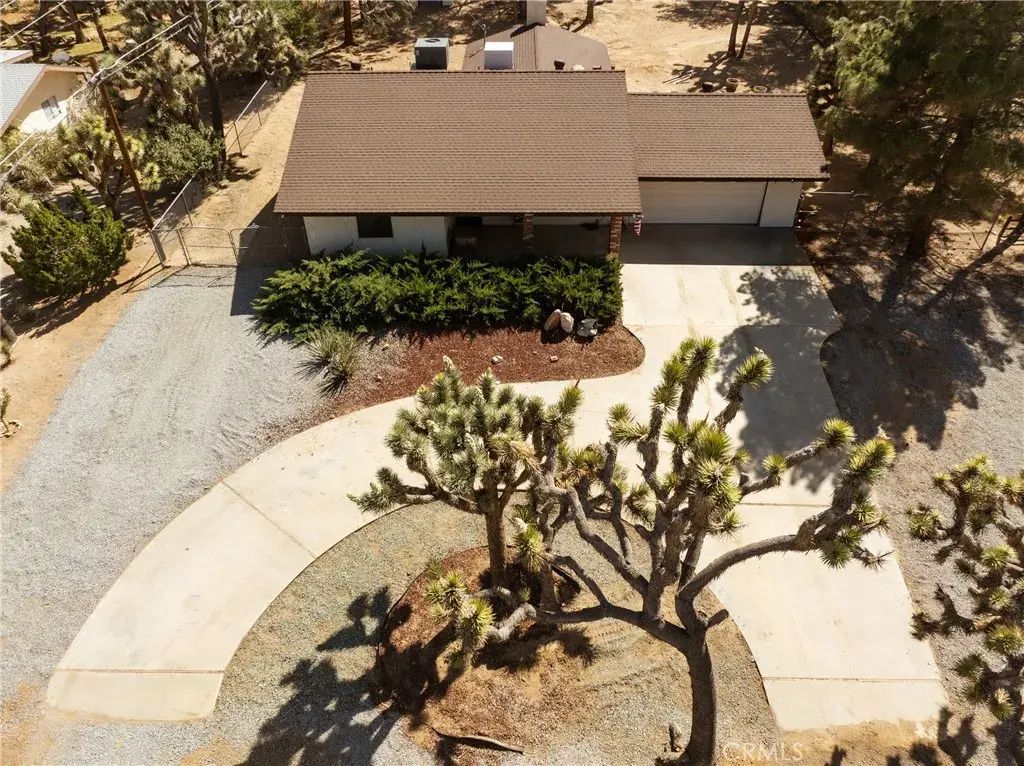 56547 Navajo, Yucca Valley