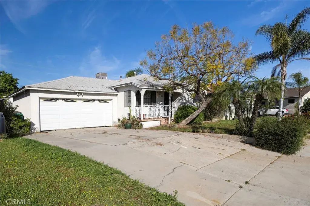 5021 Brayton, Long Beach