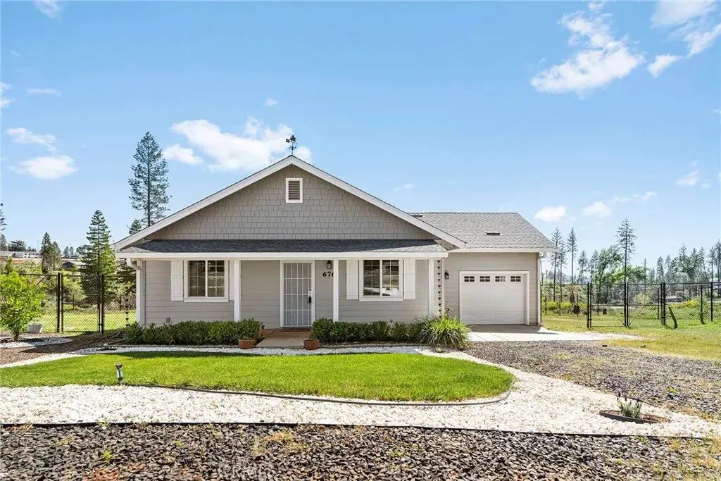 676 Edwards Lane, Paradise