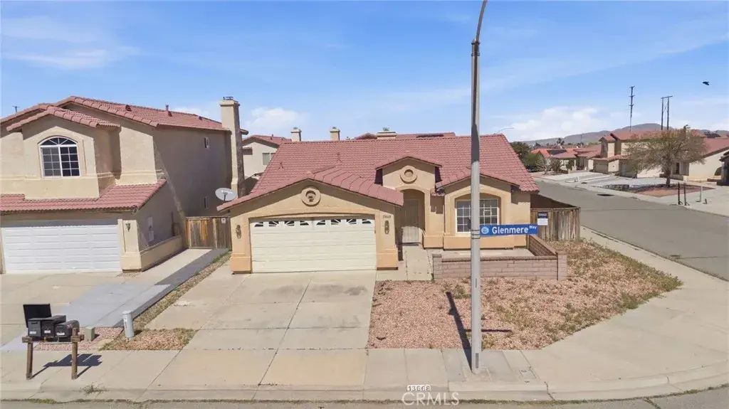 13668 Glenmere Way, Victorville