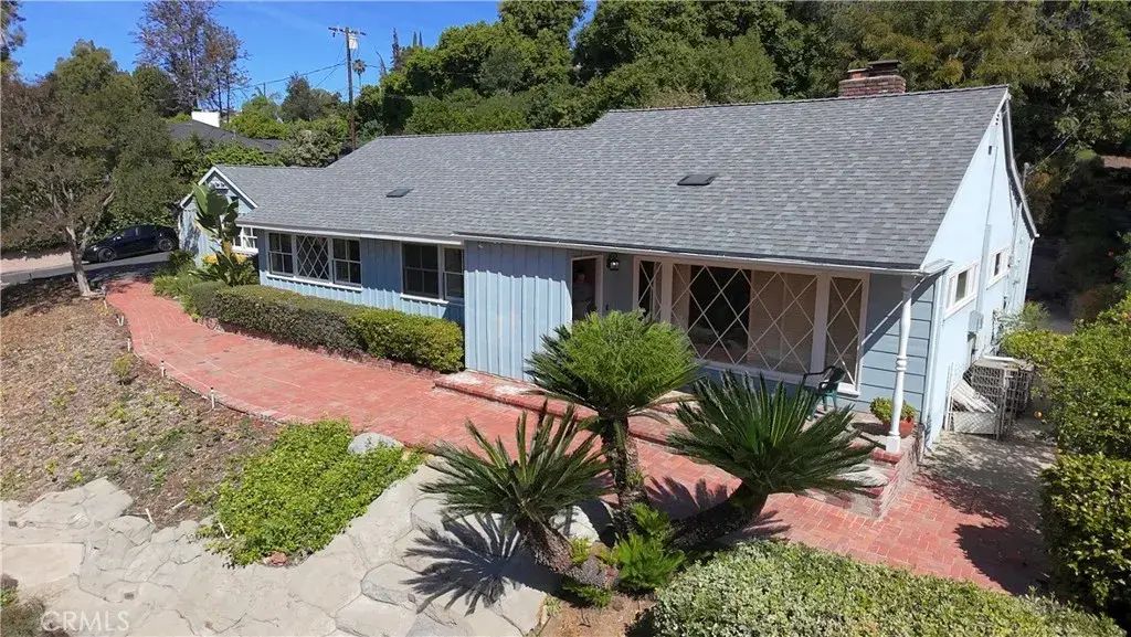8450 Via Sierra Ramal, Whittier