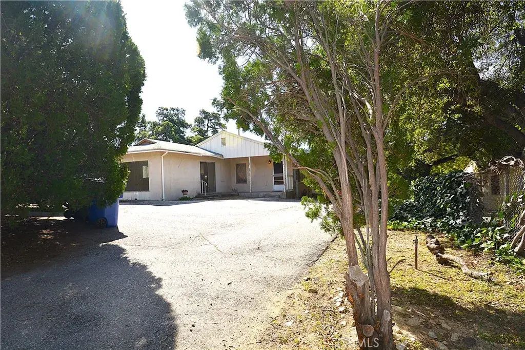 6516 Elmo Street, Tujunga