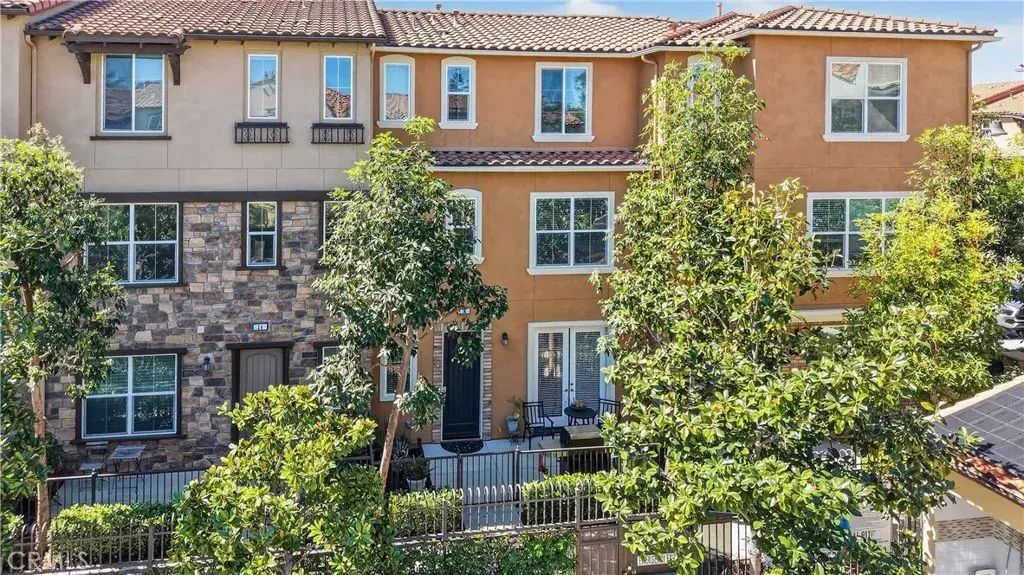 16 Wesley Way, Mission Viejo
