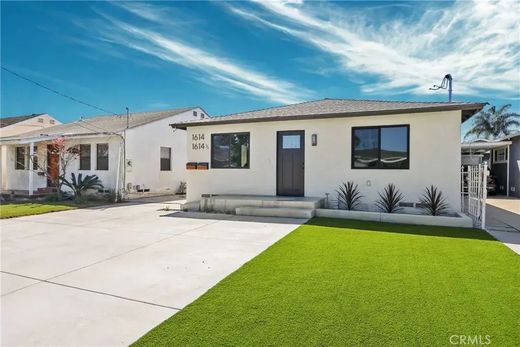 1614 W 214th Street, Torrance
