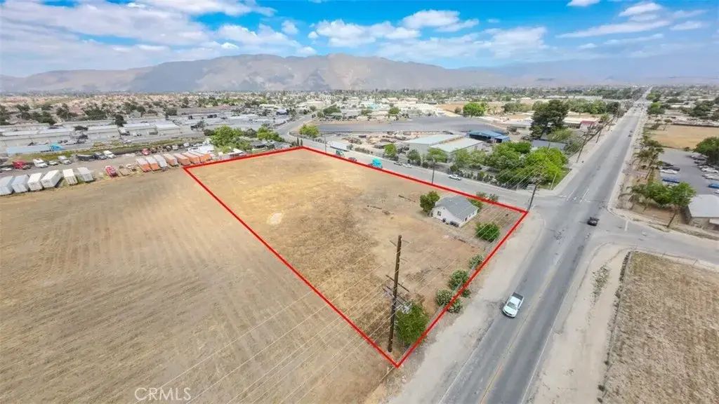 1011 W 7th St, San Jacinto