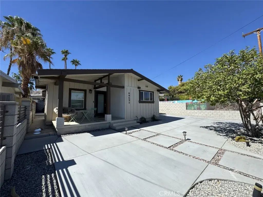 68695 F, Cathedral City