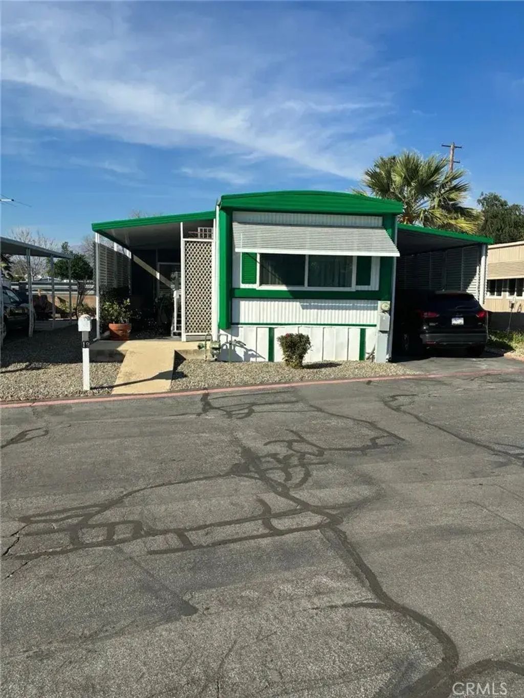 34480 County Line 19, Yucaipa