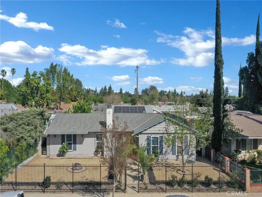 10020 Mason Avenue, Chatsworth