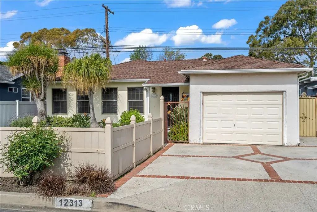 12313 Alberta, Culver City