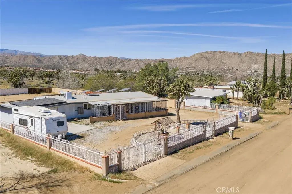8054 Palm, Yucca Valley