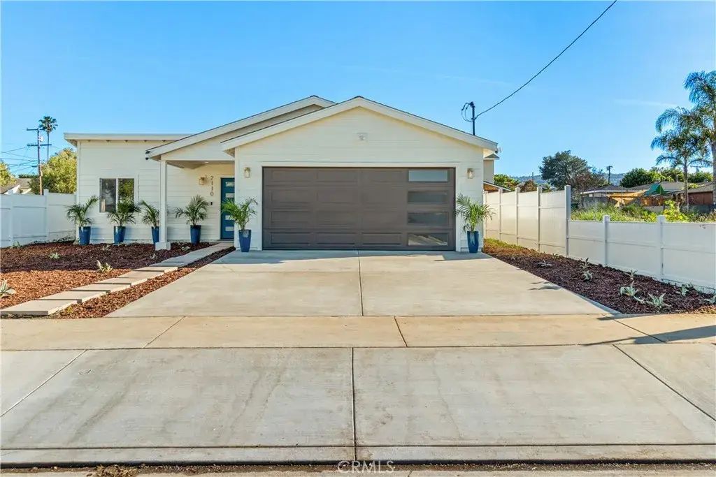 2110 253rd Place, Lomita