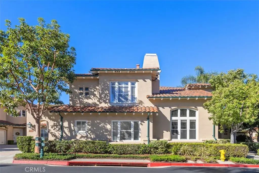 2482 Tequestra, Tustin