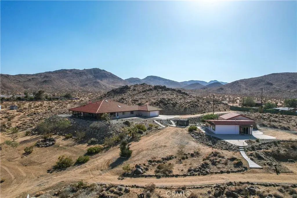 1388 N Jemez Trail, Landers