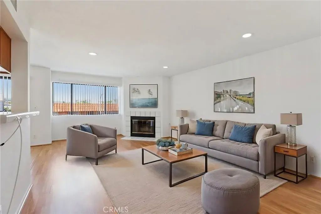 1436 257th St 204, Harbor City