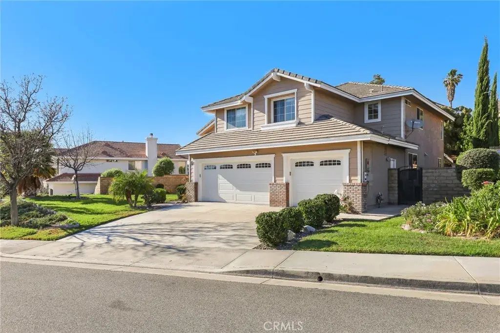14215 Everglades Court, Canyon Country