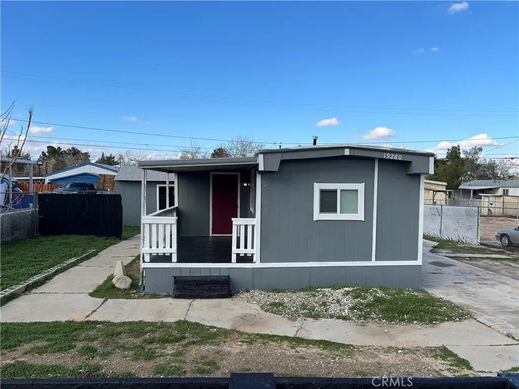 19260 Hinton Street, Hesperia