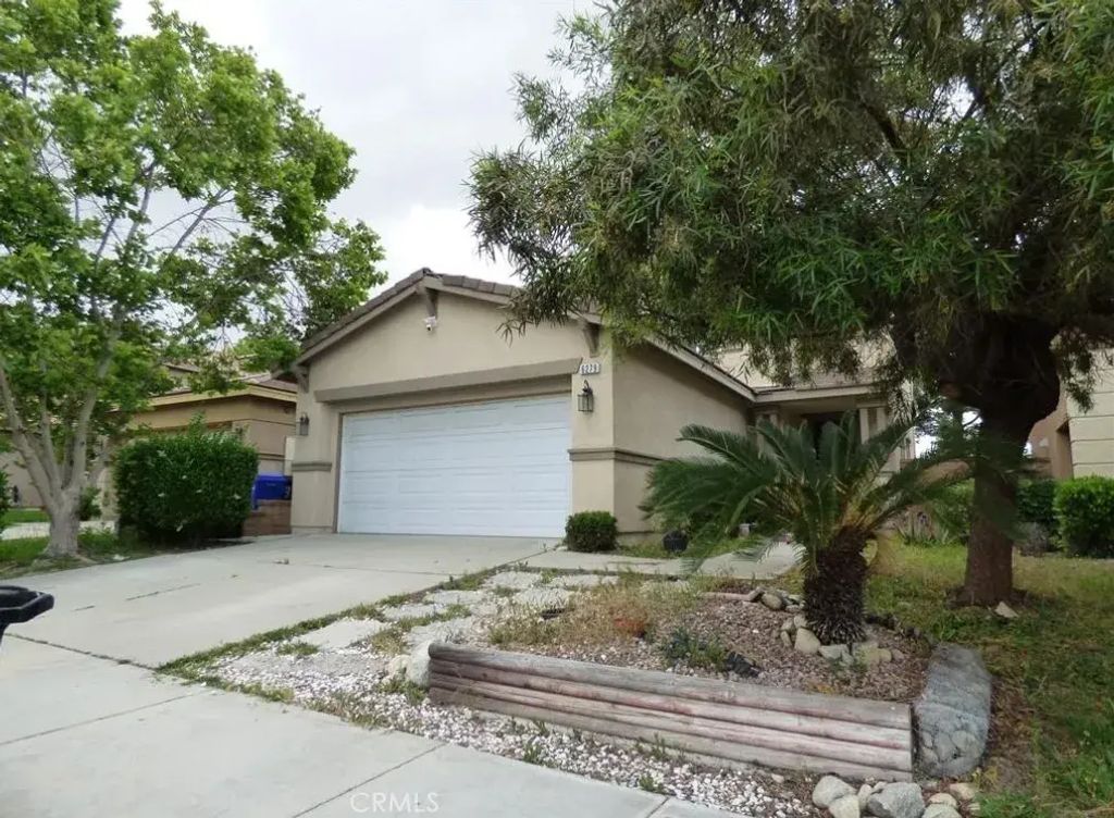 6279 Long Cove Drive, Fontana