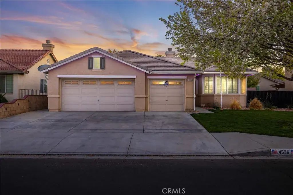 4536 Jade Court, Lancaster