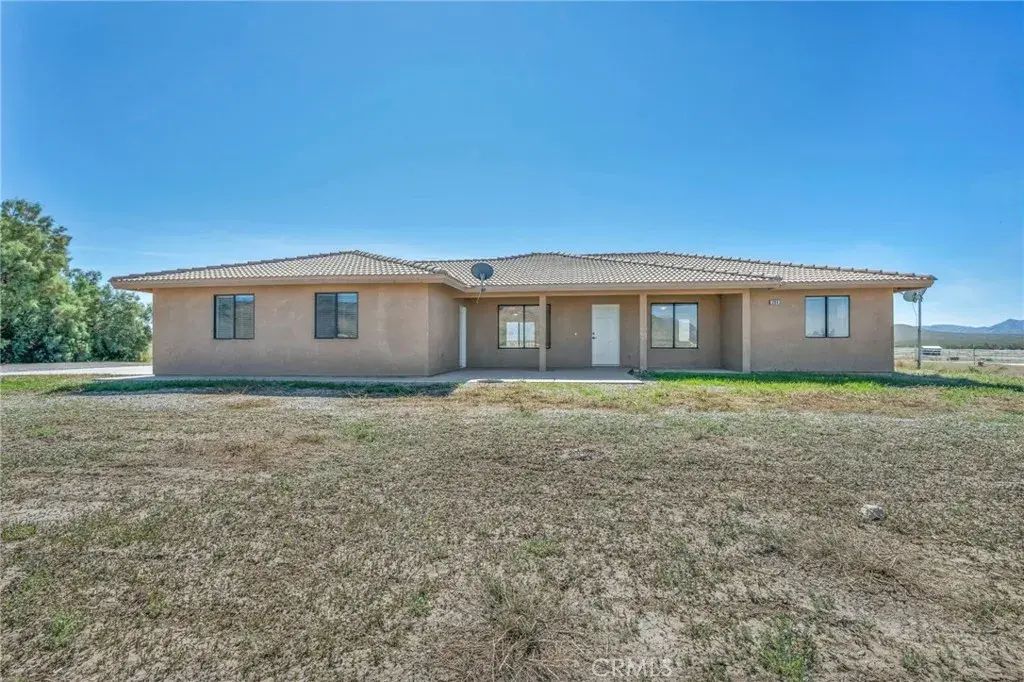 204 Charleston Avenue, Shoshone