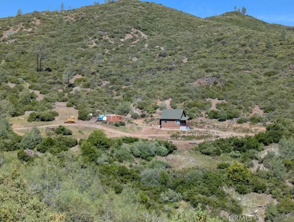 Toomes Camp Road, Paskenta