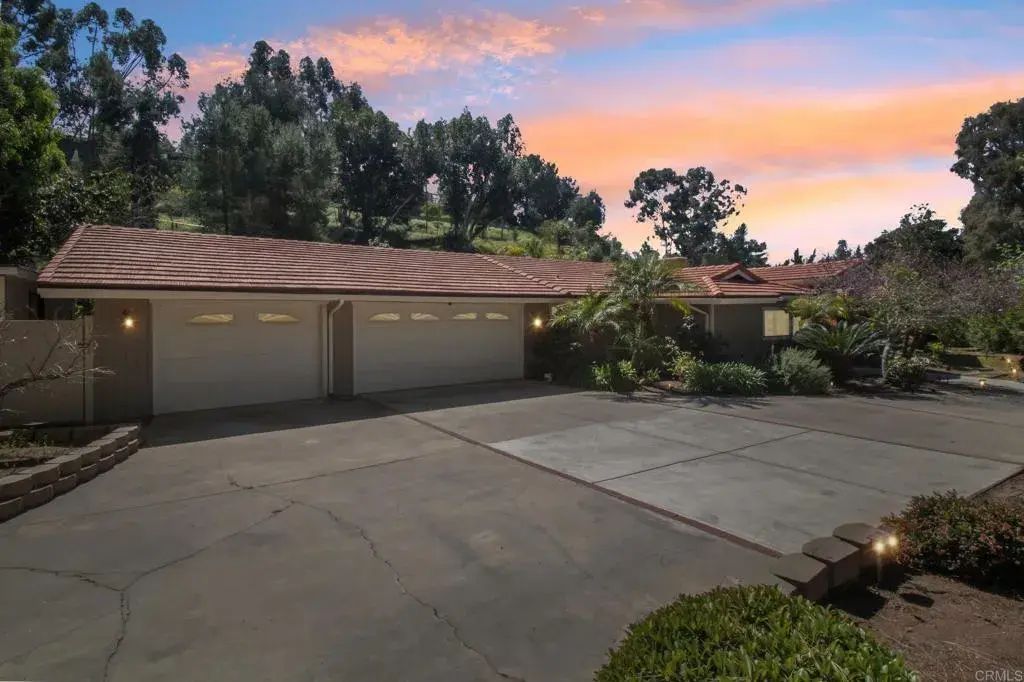 1243 Hidden Mountain Drive, El Cajon