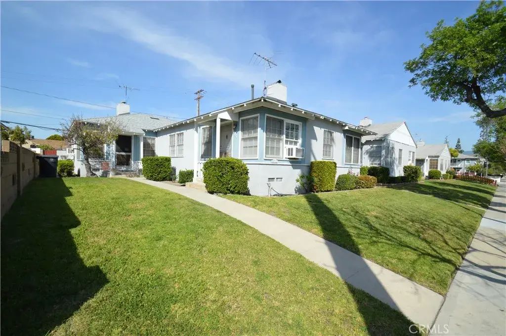 3007 W Victory Boulevard, Burbank