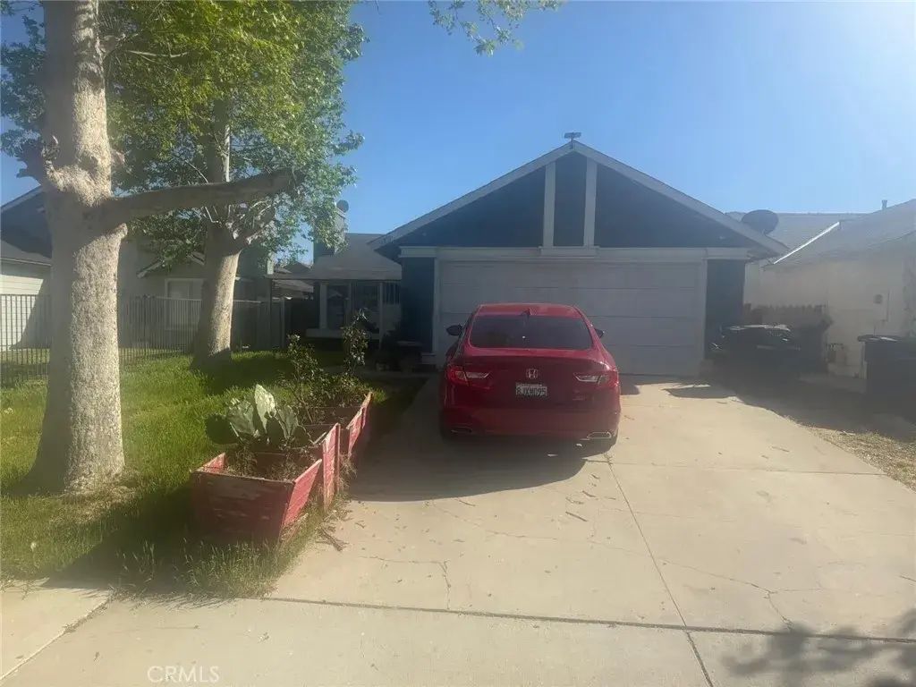 575 Prairie Way, Perris