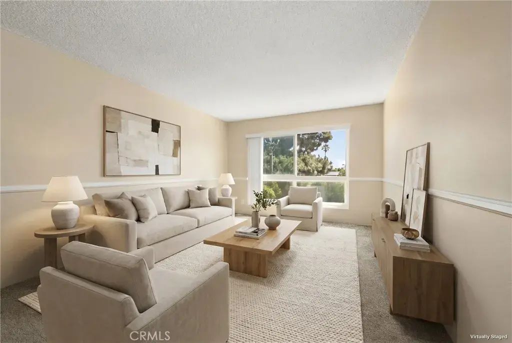 5585 E Pacific Coast Highway 354, Long Beach