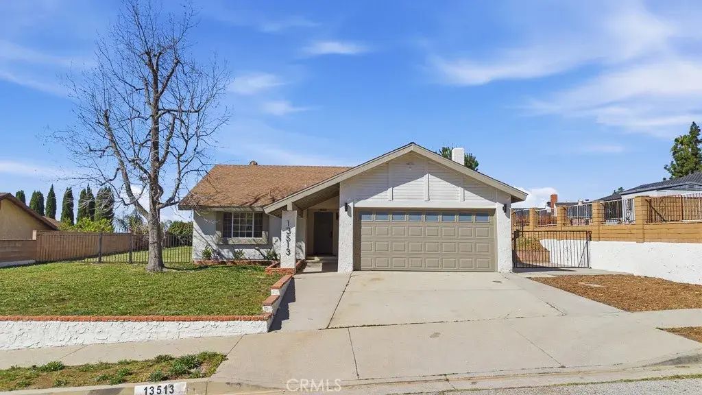 13513 Polk Street, Sylmar