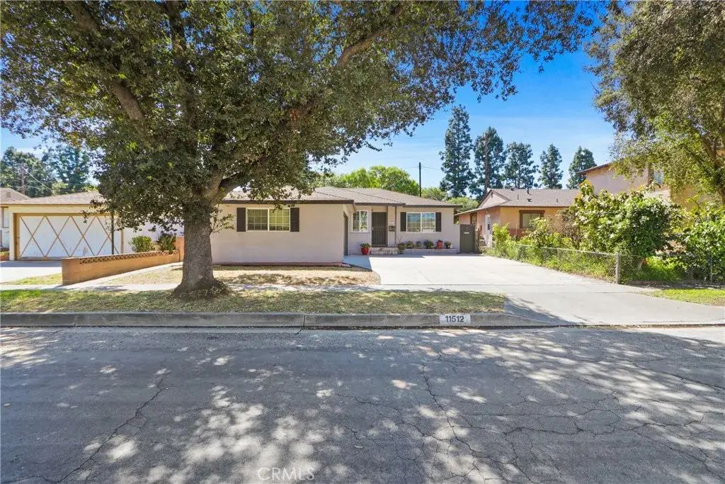 11512 Harvard Drive, Norwalk