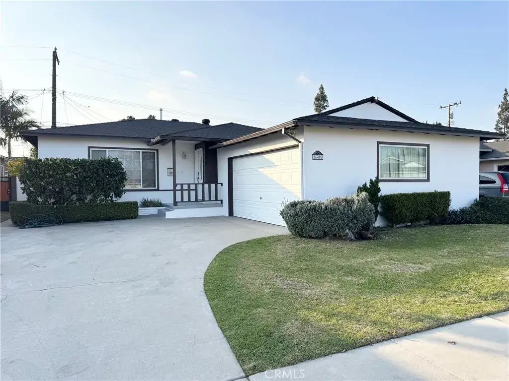 16407 Graystone, Norwalk