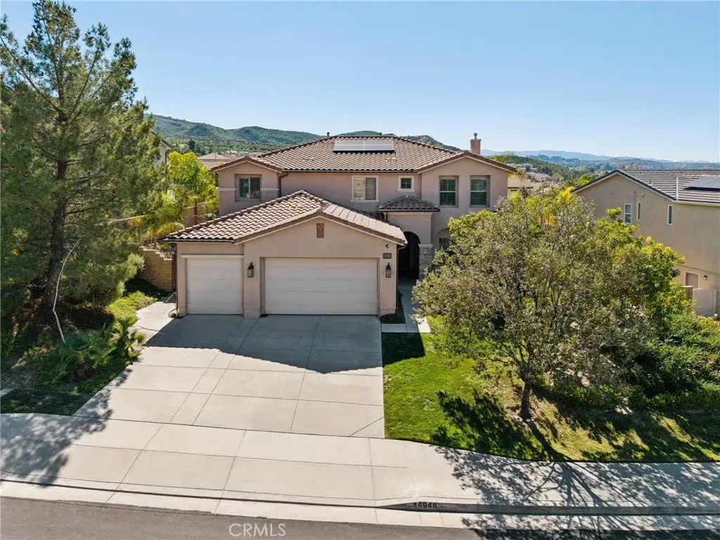 16948 White Pine Way, Canyon Country