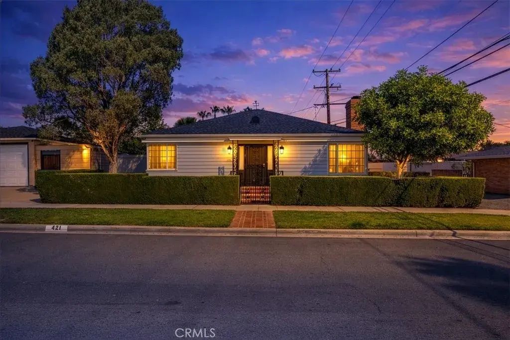 421 E Roosevelt, Long Beach