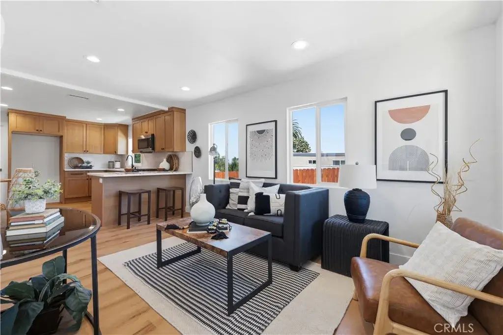876 W Oliver, San Pedro