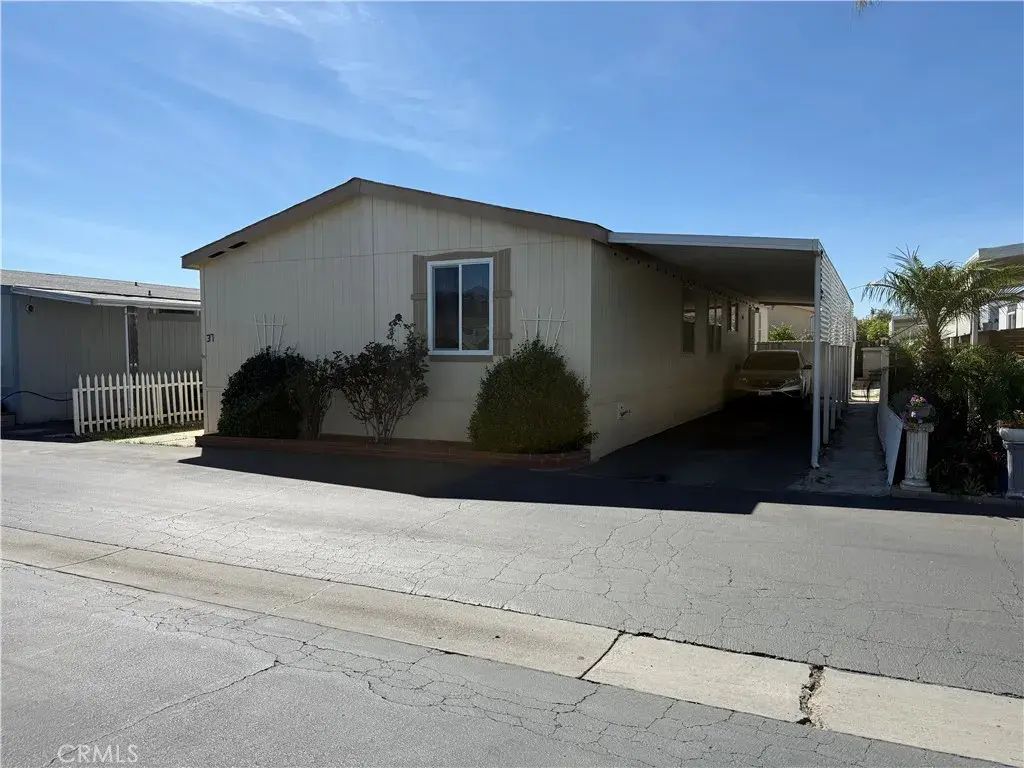 25350 Santiago 37, Moreno Valley