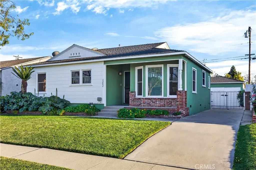 3202 Eckleson Street, Lakewood