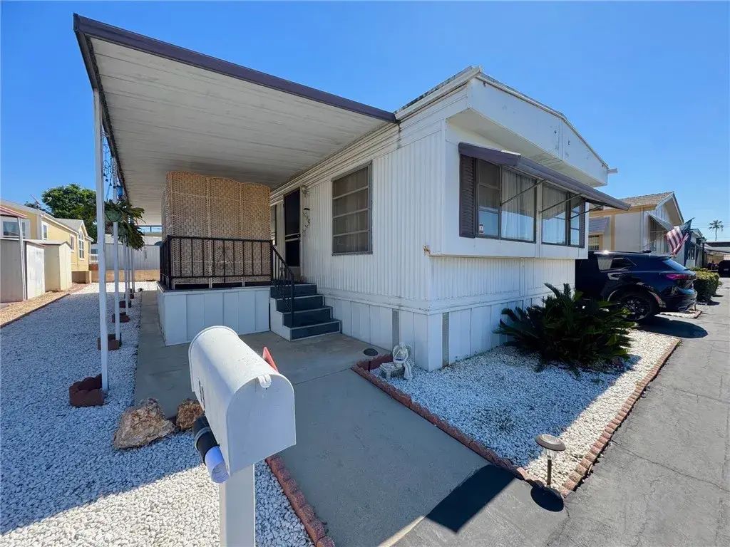 1630 W Covina 99, San Dimas