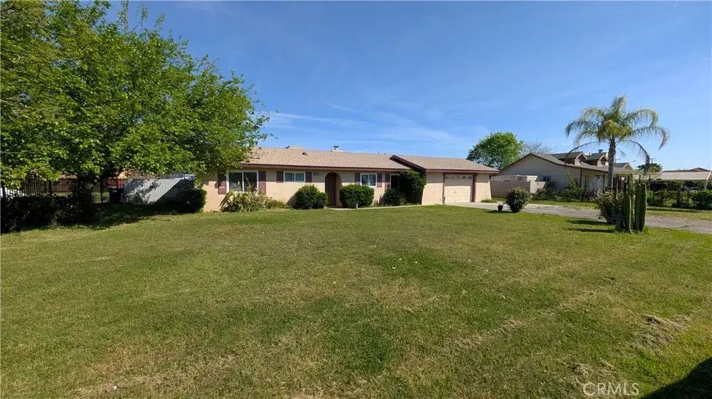 16717 Hill, Madera