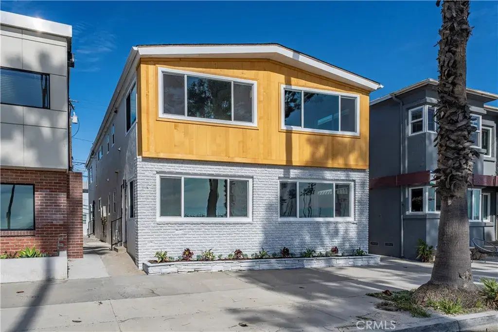 5339 E Ocean, Long Beach