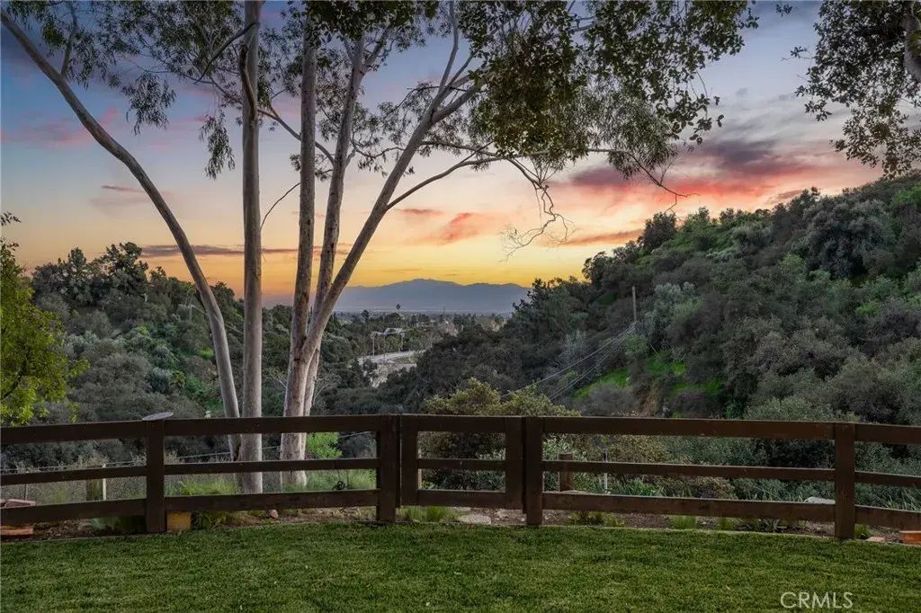 4625 Live Oak Canyon Rd, La Verne