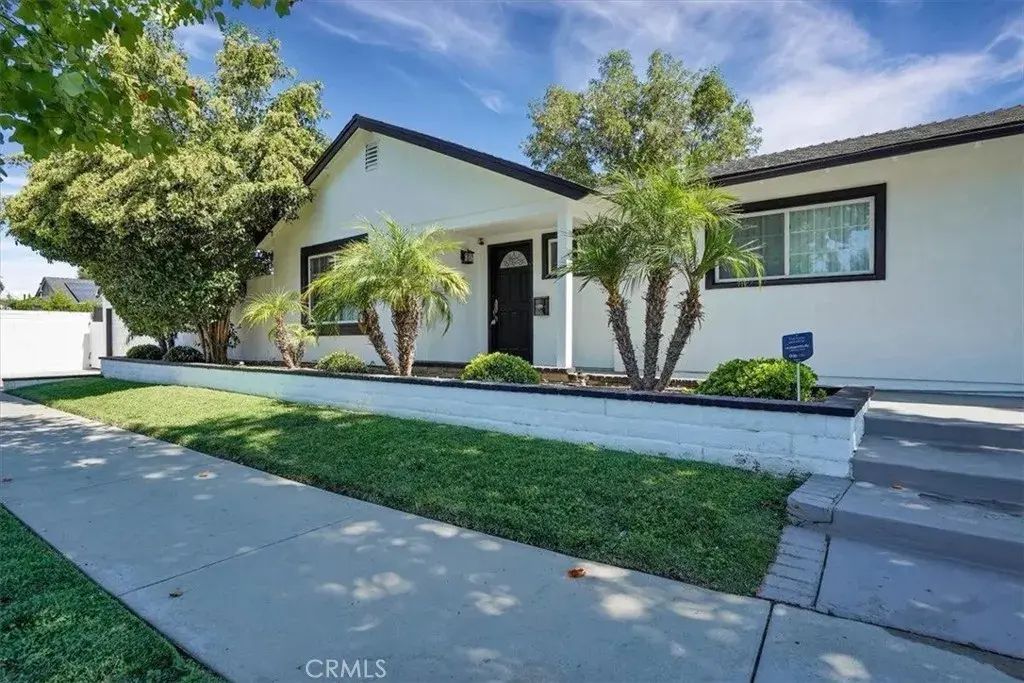 6500 Ponce Avenue, West Hills