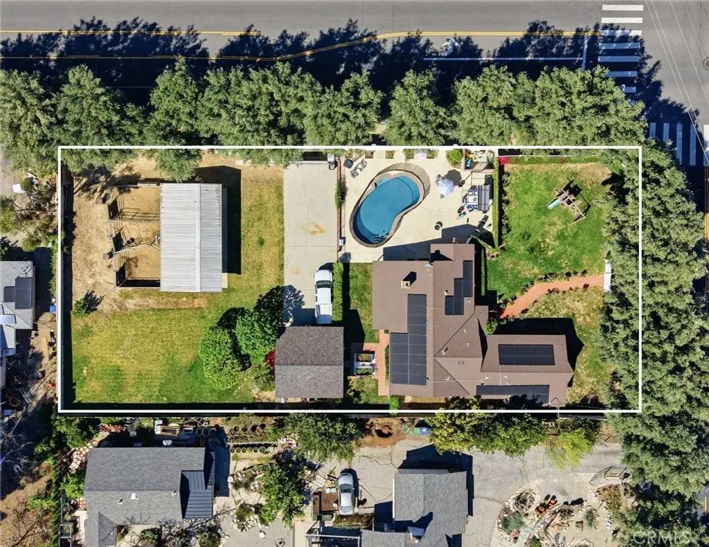 10655 Owensmouth, Chatsworth