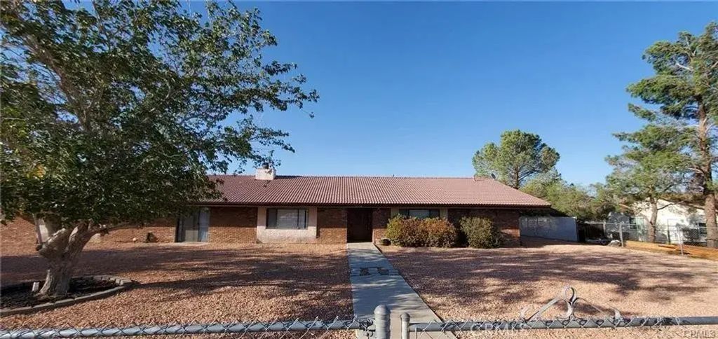 21186 Standing Rock Avenue, Apple Valley