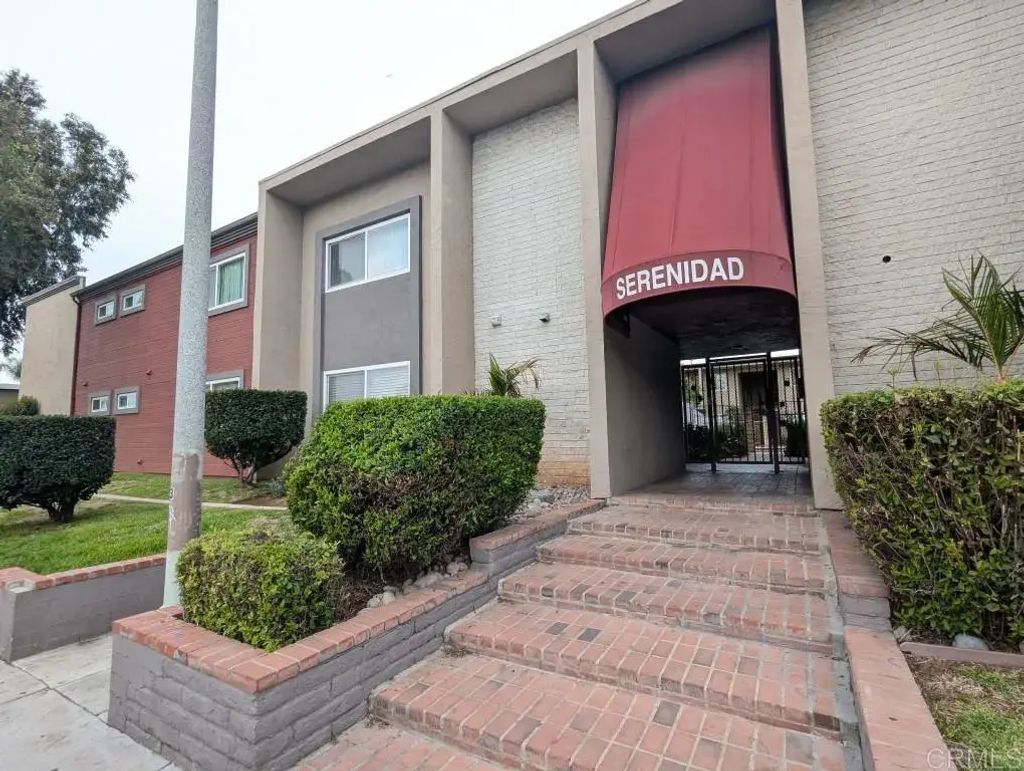 930 Peach Avenue 19, El Cajon
