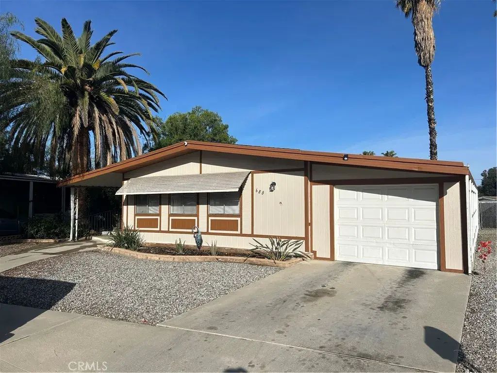 680 Camino Real, Hemet