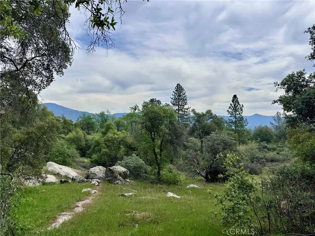 3038 Country, Mariposa