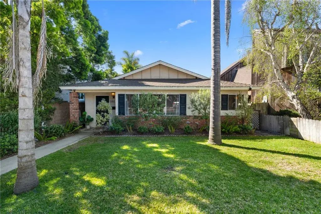 586 36th, Manhattan Beach