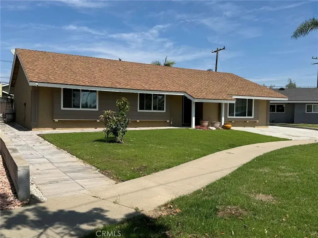 2247 E Oshkosh Avenue, Anaheim