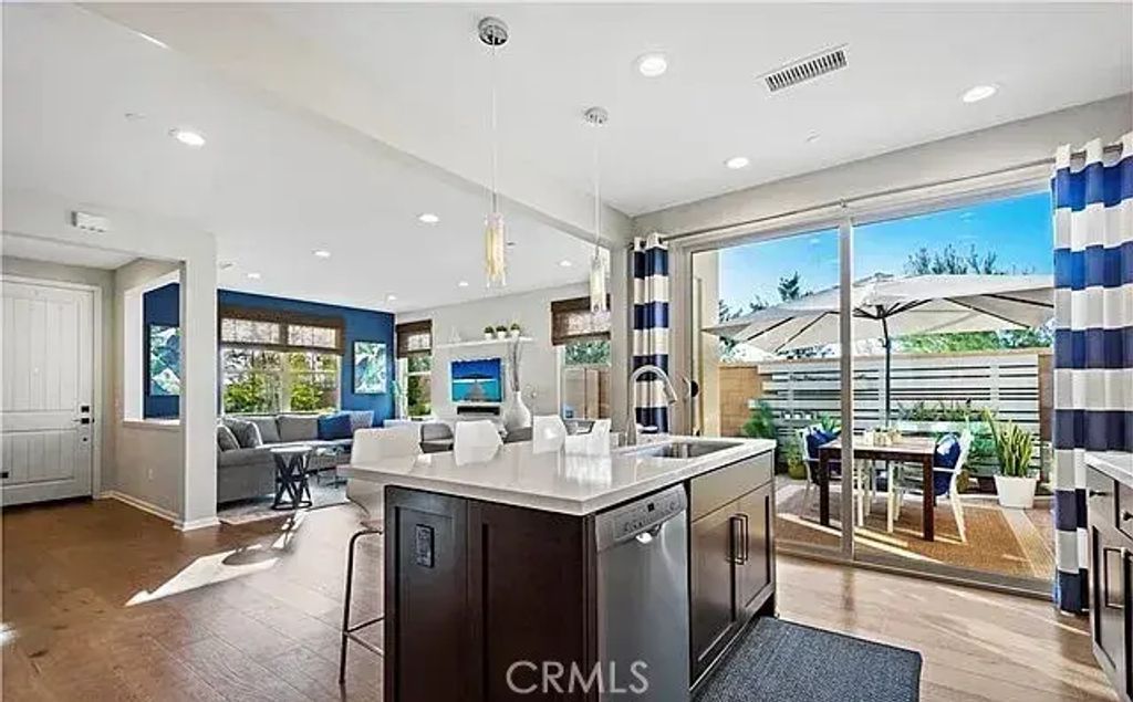 191 Excursion, Irvine
